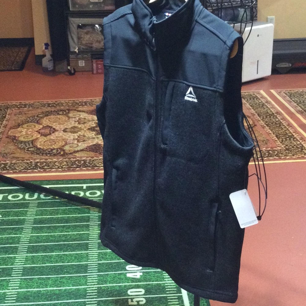 Reebok Men's Black Vest, Nwt